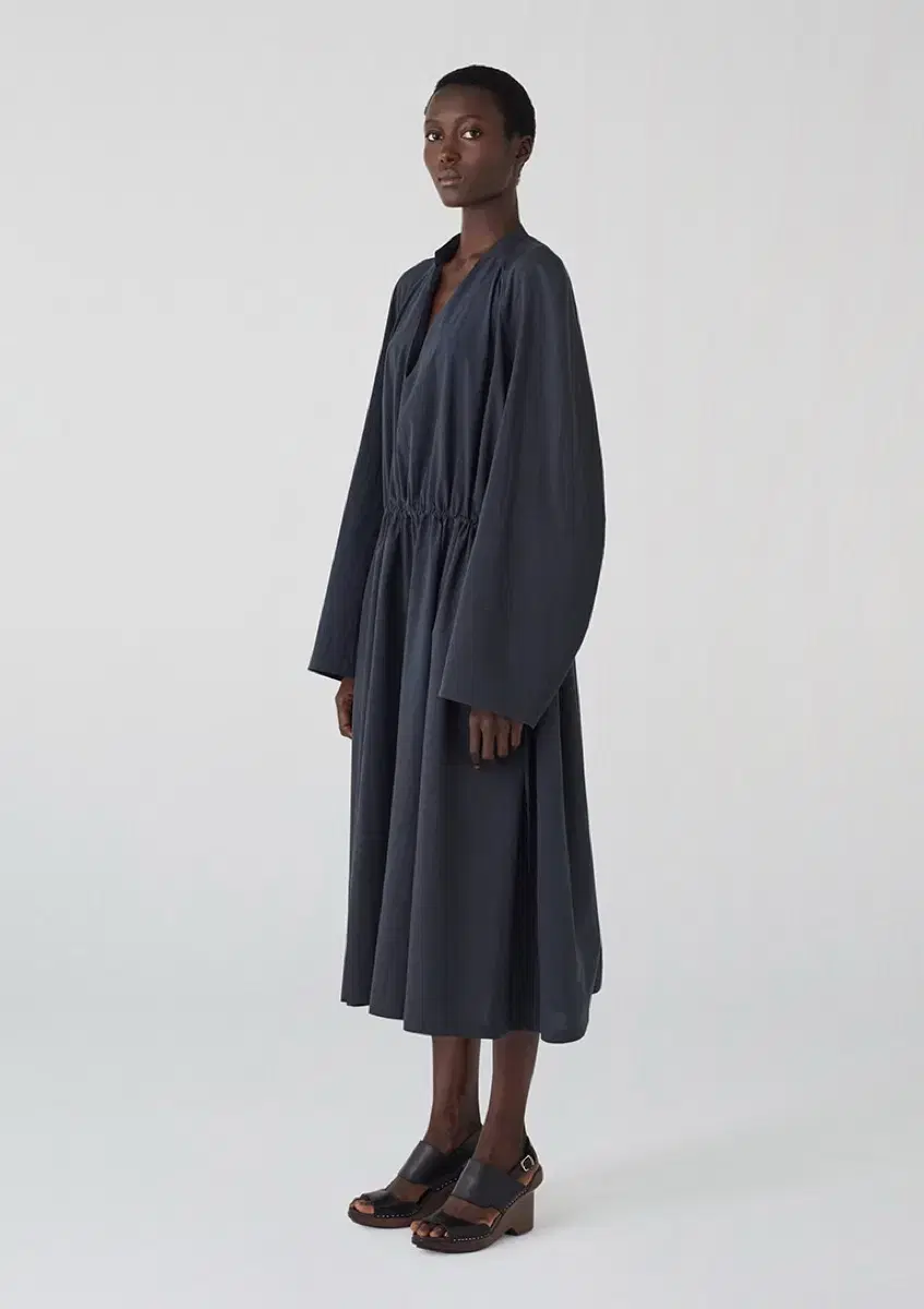 AURALEE　WOOL SILK MELTON DUFFLE COAT AURALEE WOOL SILK MELTON DUFFLE COAT (Mens) |